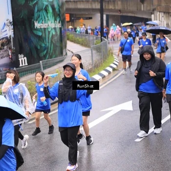 Runner Photo 7956516