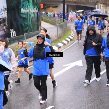 Runner Photo 7956517