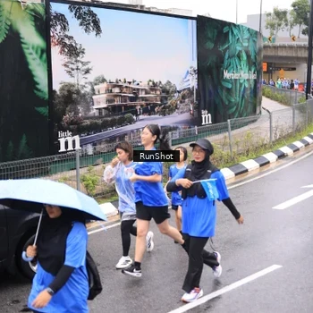Runner Photo 7956526