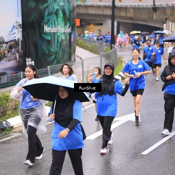 Runner Photo 7956530
