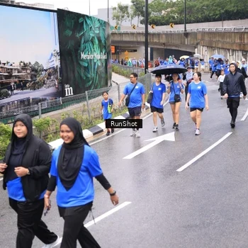 Runner Photo 7956562