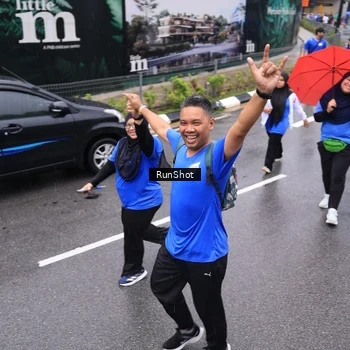 Runner Photo 7956570