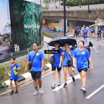 Runner Photo 7956574