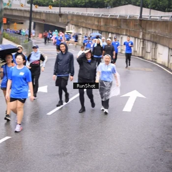 Runner Photo 7956595