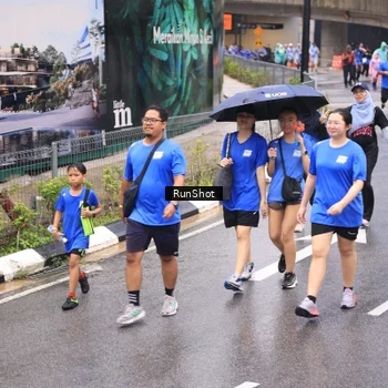 Runner Photo 7956597