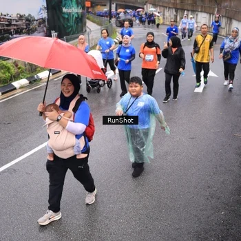 Runner Photo 7956603