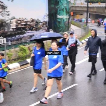 Runner Photo 7956609