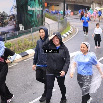 Runner Photo 7956630