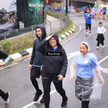 Runner Photo 7956631