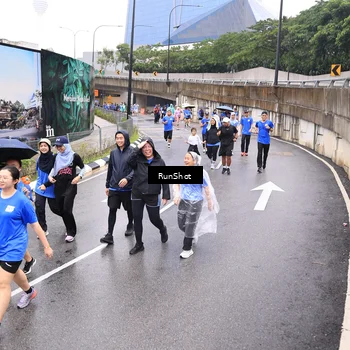 Runner Photo 7956635