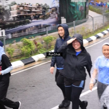 Runner Photo 7956668