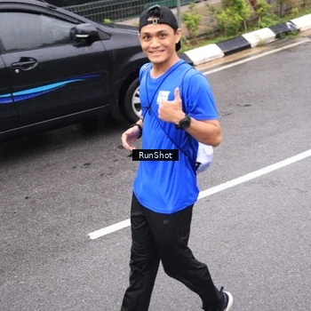Runner Photo 7956676