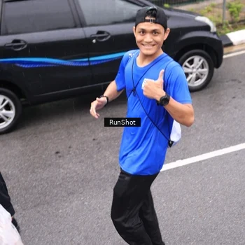 Runner Photo 7956681