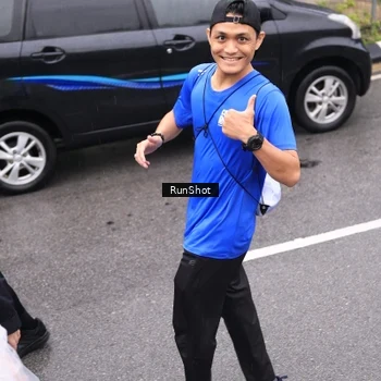 Runner Photo 7956682
