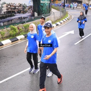 Runner Photo 7956740