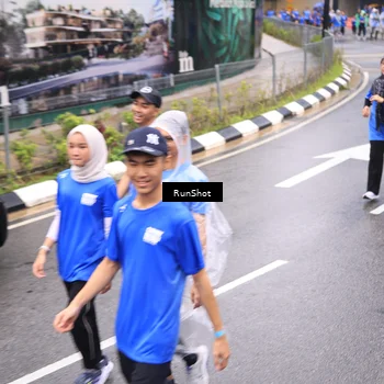 Runner Photo 7956744