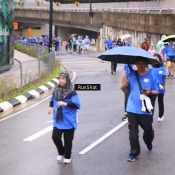 Runner Photo 7956754
