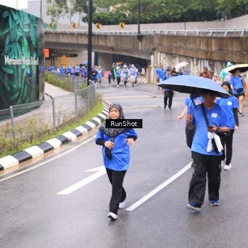 Runner Photo 7956755