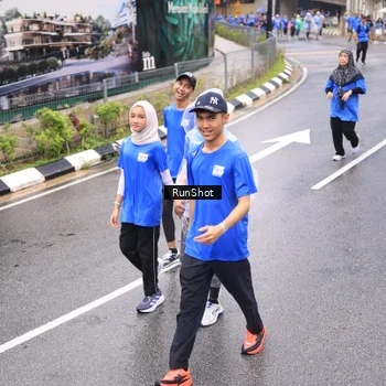 Runner Photo 7956765