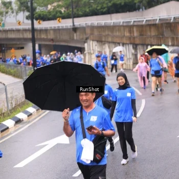 Runner Photo 7956771