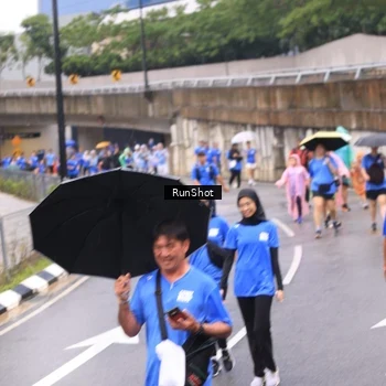Runner Photo 7956774