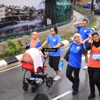 Runner Photo 7956779