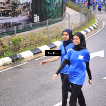 Runner Photo 7956790