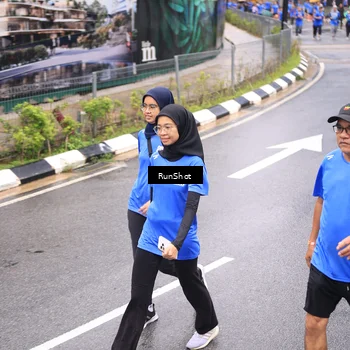Runner Photo 7956802