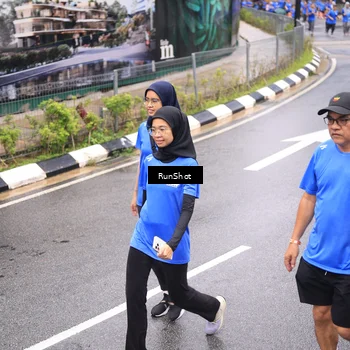 Runner Photo 7956808