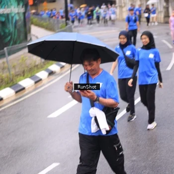 Runner Photo 7956816