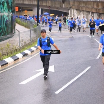 Runner Photo 7956829