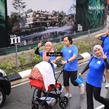 Runner Photo 7956833