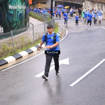 Runner Photo 7956836