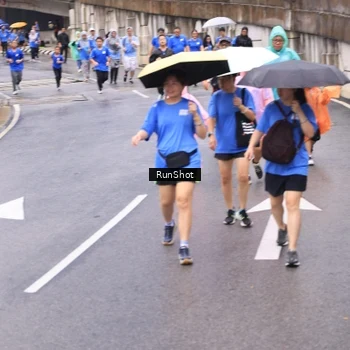 Runner Photo 7956840