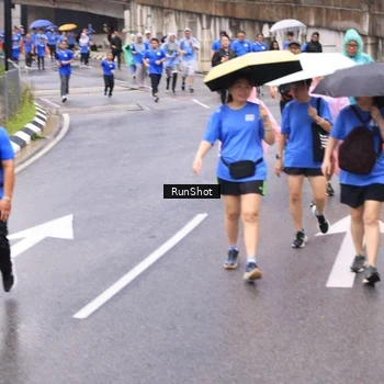 Runner Photo 7956843