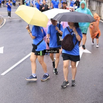 Runner Photo 7956853