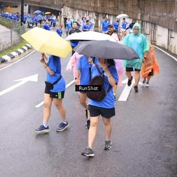 Runner Photo 7956863