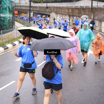 Runner Photo 7956875