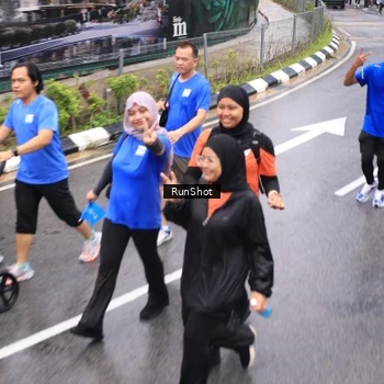 Runner Photo 7956932
