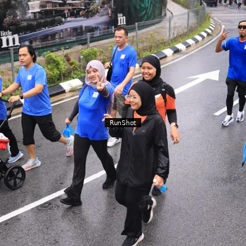 Runner Photo 7956950