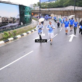 Runner Photo 7956953