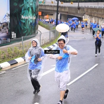 Runner Photo 7956962