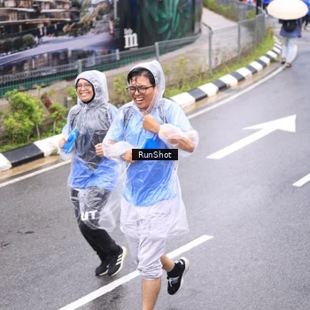 Runner Photo 7956971