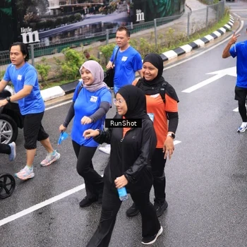 Runner Photo 7956980