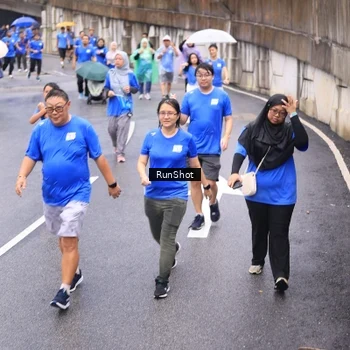 Runner Photo 7956987