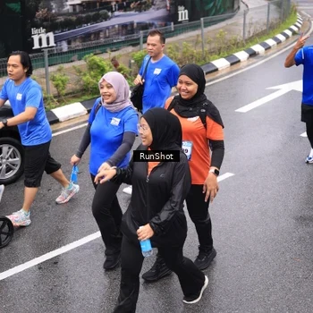 Runner Photo 7956988