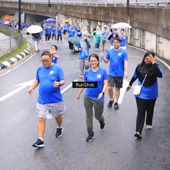 Runner Photo 7956992
