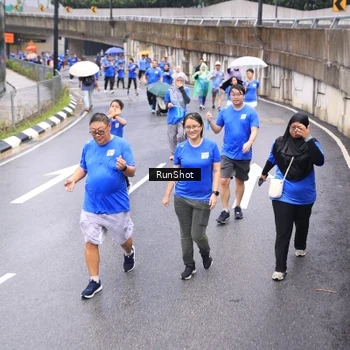 Runner Photo 7956994