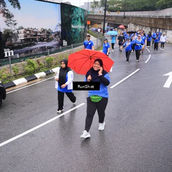 Runner Photo 7957009