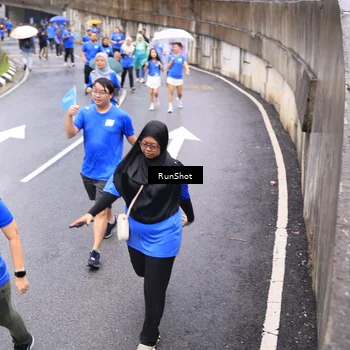 Runner Photo 7957013